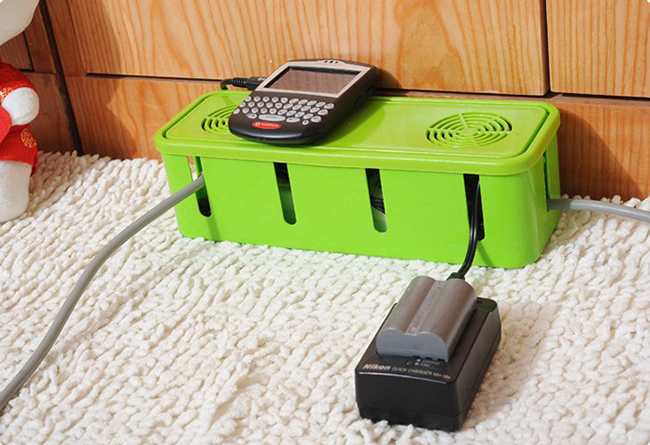 Hộp đựng ổ điện an toàn xuất Nhật